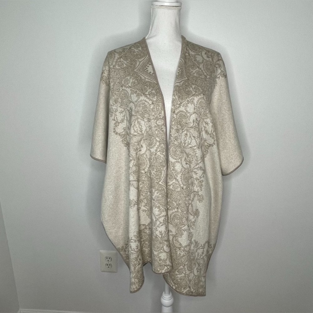 Gold and tan ruana from Chico’s in size S/M